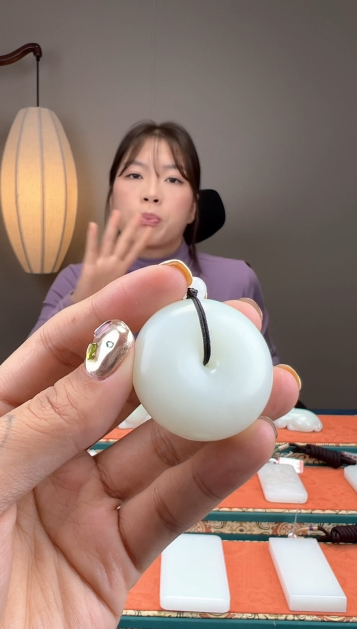 【闪购商品】和田玉颈饰未镶嵌1