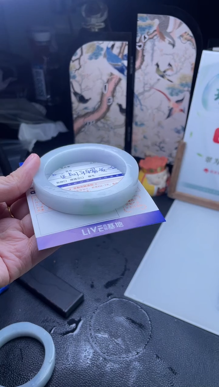 【闪购商品】定制翡翠手镯未镶嵌手镯定制一件