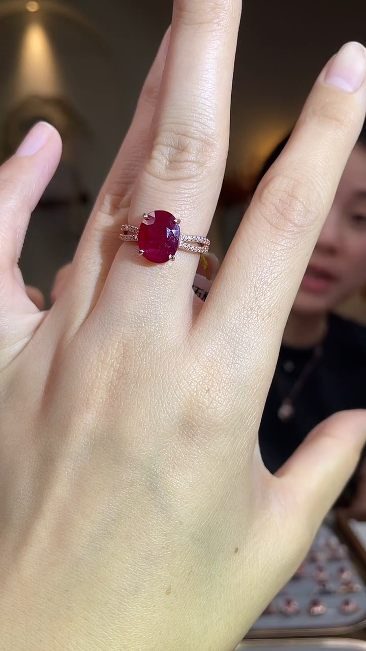 银S925镶嵌手饰红宝石手饰