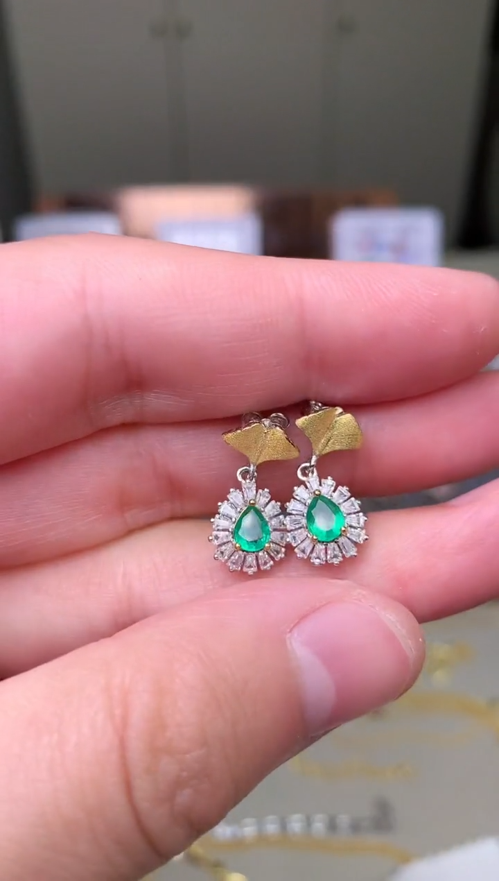 【闪购商品】祖母绿耳饰银S925镶嵌耳饰