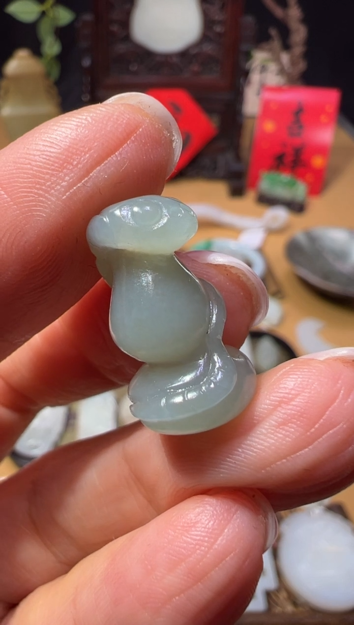 【闪购商品】和田玉新库出，蛇挂件XHM