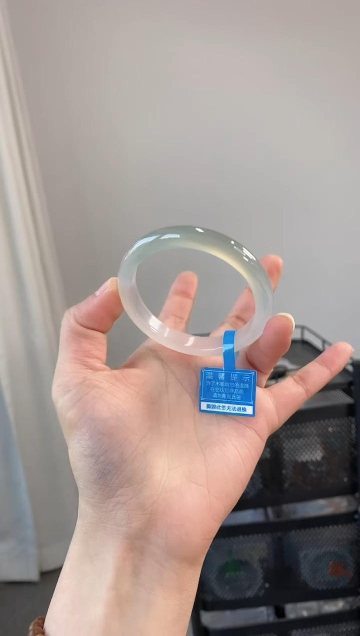 【闪购商品】玛瑙/玉髓手镯未镶嵌59-60圈