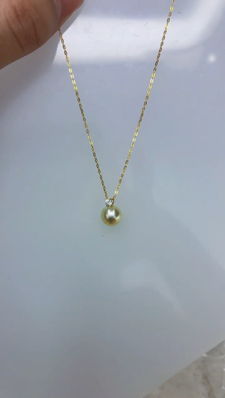 18K金镶嵌DA海水珍珠海水羽皇金吊坠8-9 a999