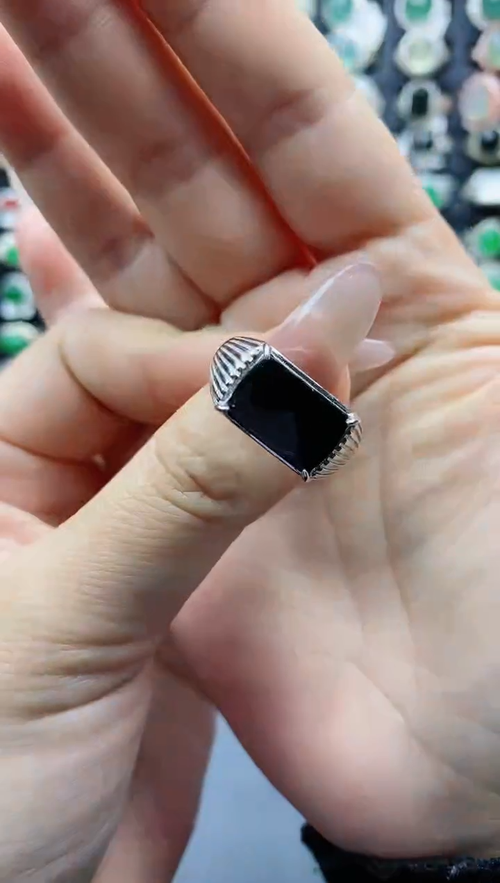 【闪购商品】翡翠戒指银S925镶嵌天然翡翠男戒