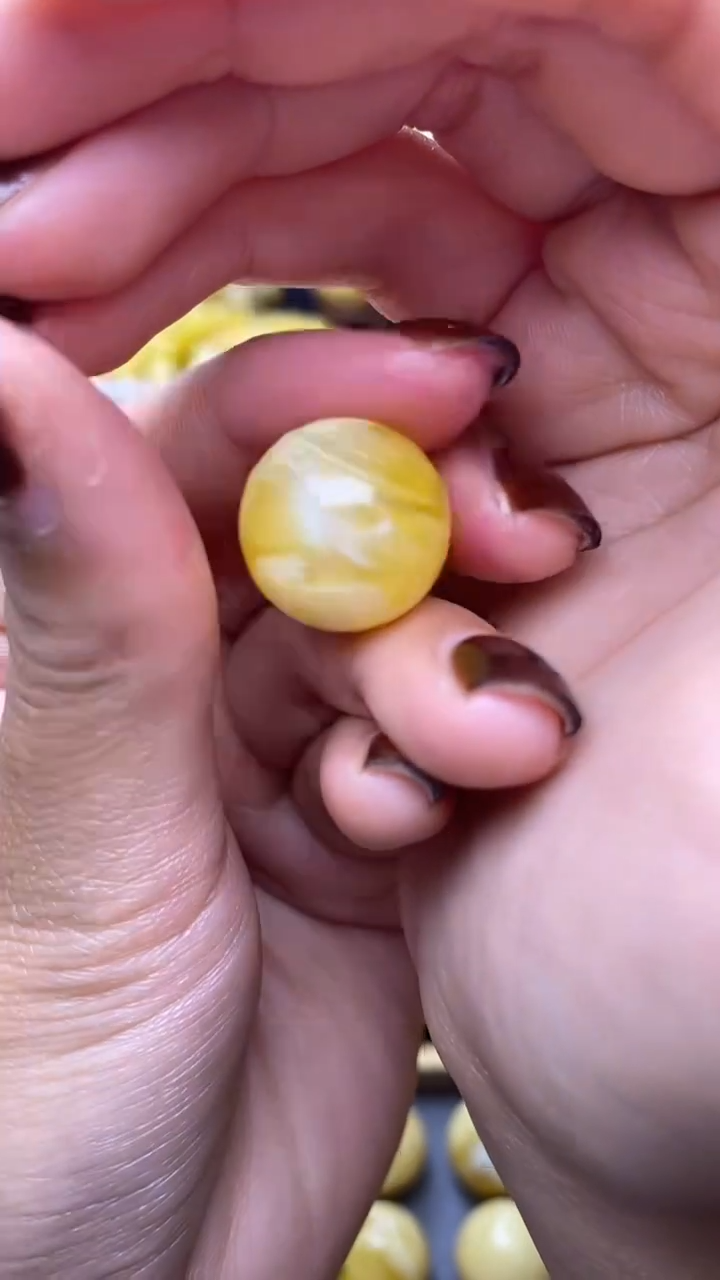 【闪购商品】琥珀裸石未镶嵌蜜蜡.47