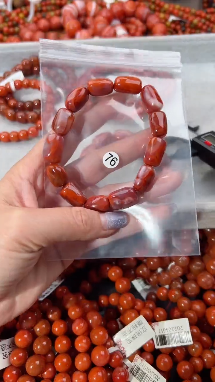 【闪购商品】南红玛瑙手串未镶嵌11+