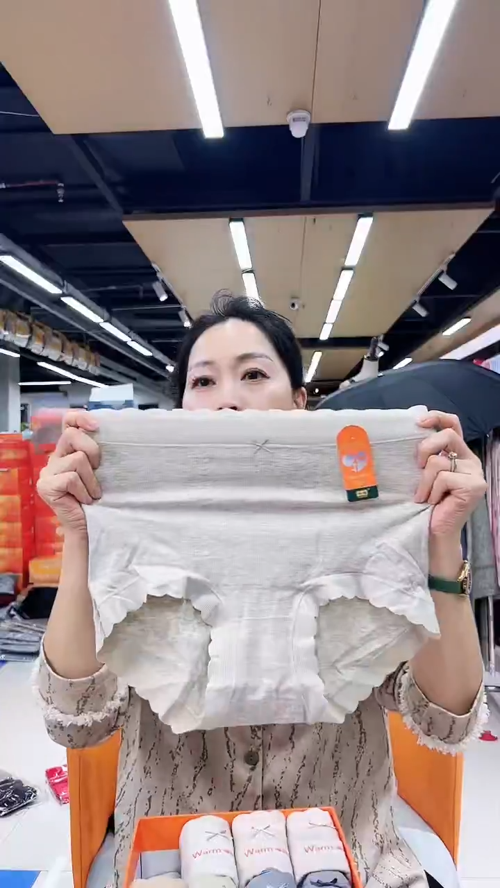 三醋酯纤维女士内裤33066---4条