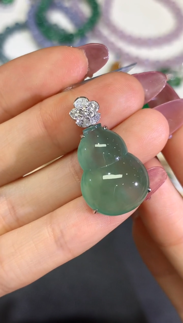 【闪购商品】翡翠颈饰18K金镶嵌团购61