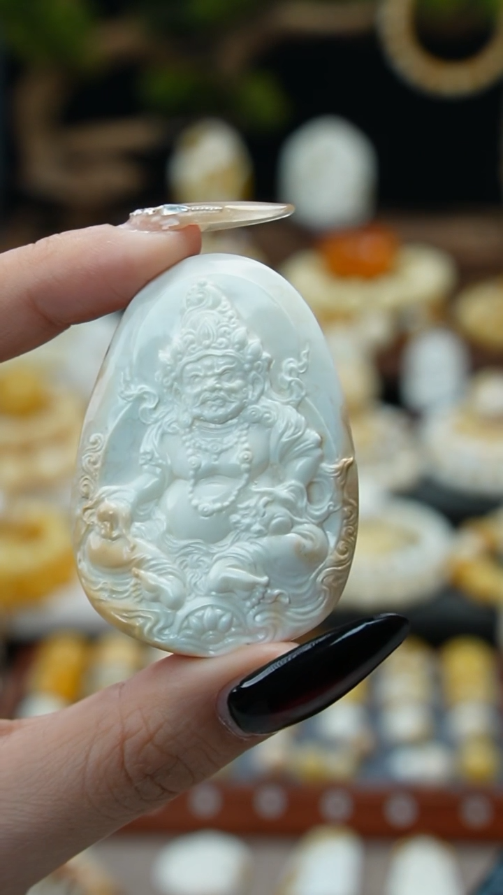 【闪购商品】琥珀裸石未镶嵌111111111111