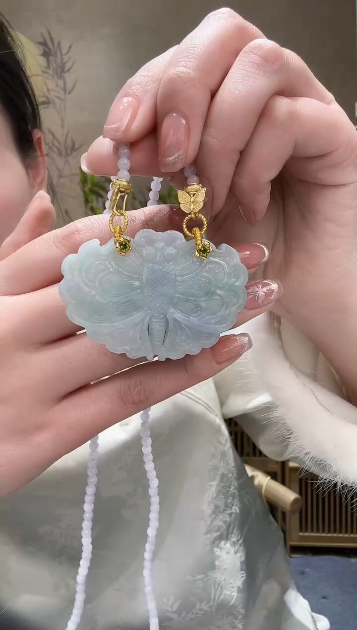 【闪购商品】翡翠颈饰未镶嵌吊坠