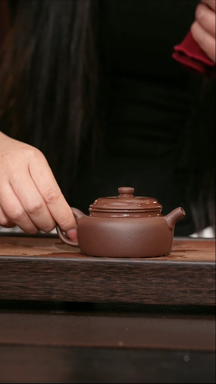 茶壶紫砂宜兴原矿紫砂壶  德中  