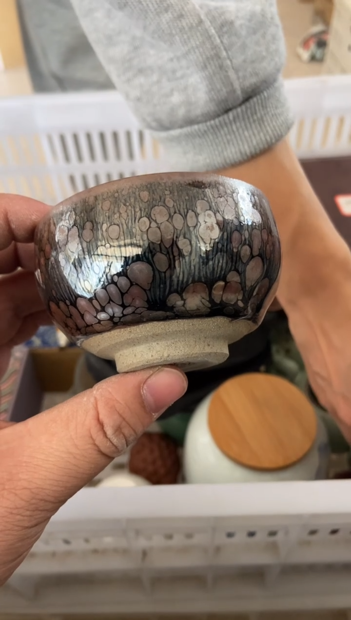 杯无运费险有瑕疵的摄影的产品有使用过的痕迹有点脏介意勿拍