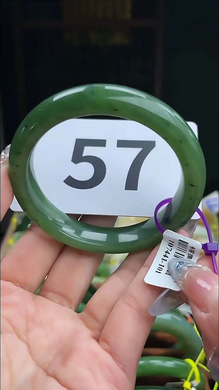 定制和田玉和田玉手镯