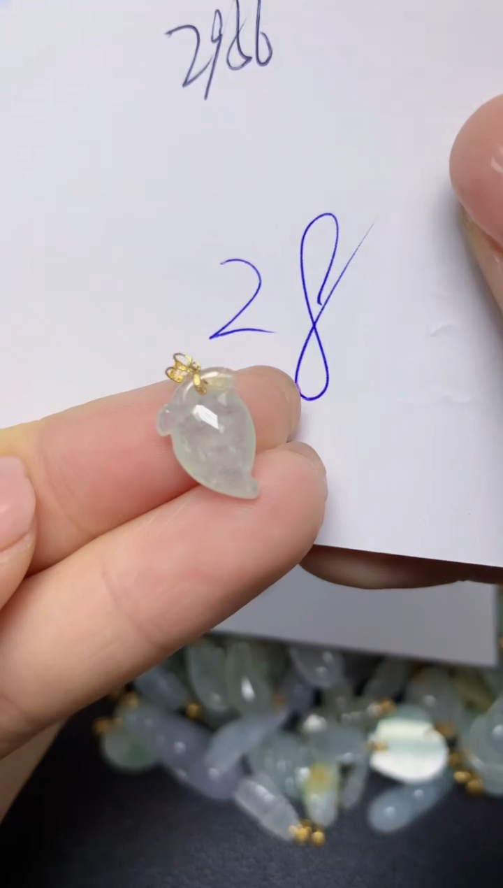 【闪购商品】翡翠挂件18K金镶嵌 天然翡翠A货