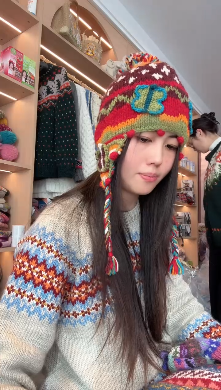 羊毛叠叠福气羊毛护耳帽