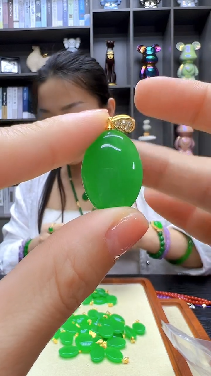 翡翠14K金镶嵌颈饰沉白diy劲饰