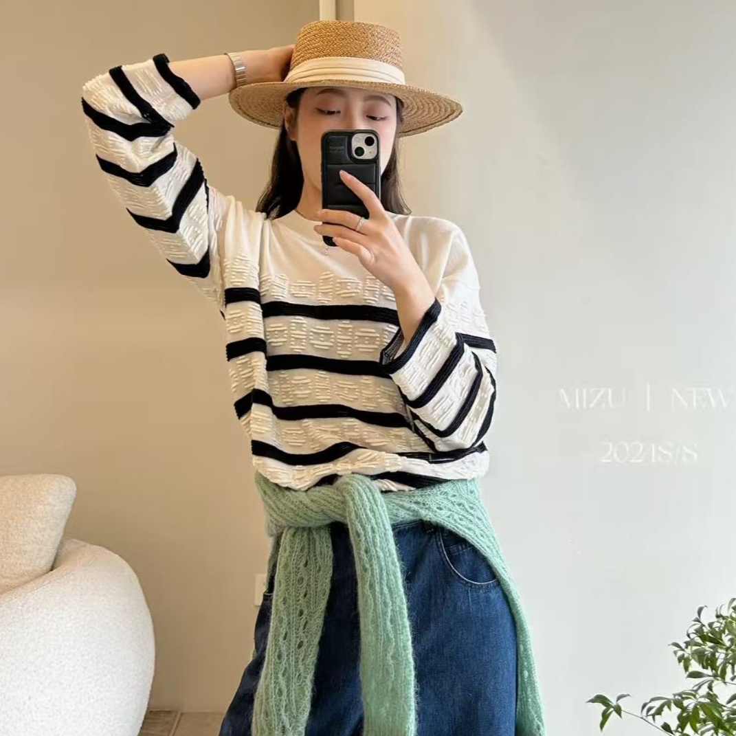 未使用 Hermes/爱马仕 Hermes爱马仕猪鼻子毛衣 米白38