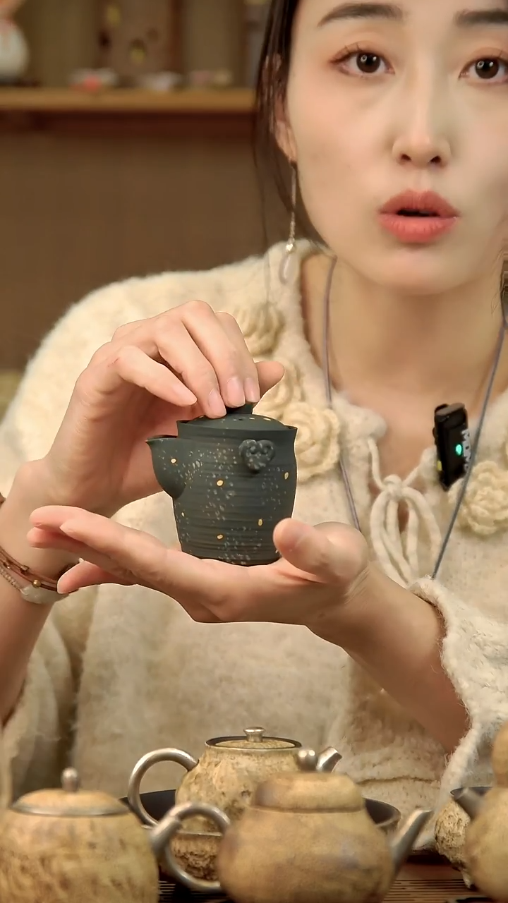 言野手作 初雪祥云手抓壶