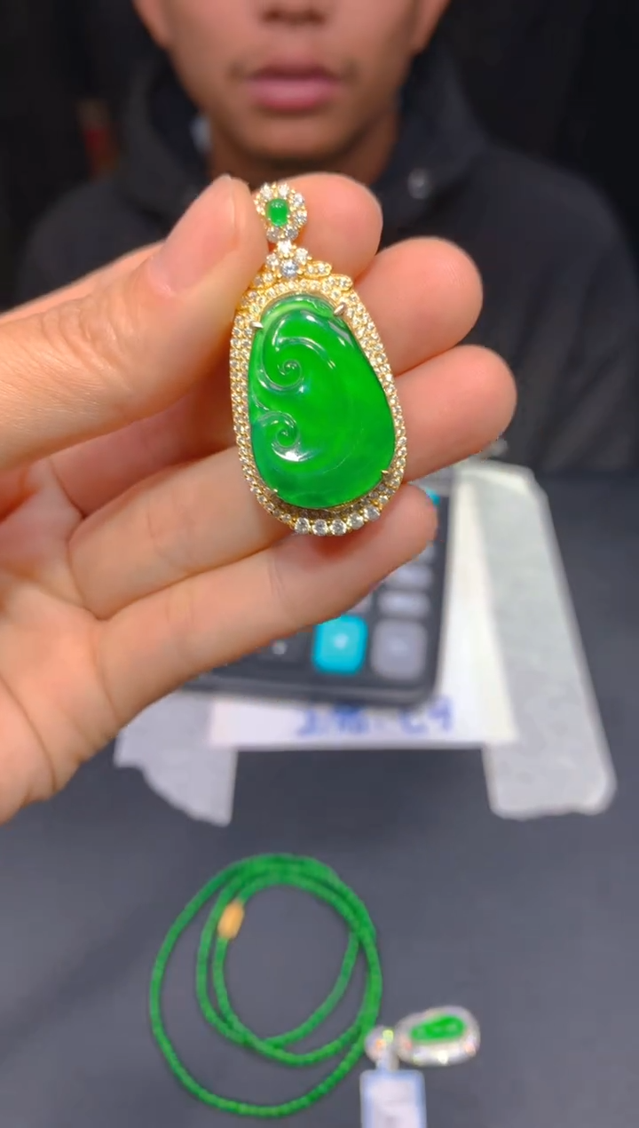 【闪购商品】定制翡翠未镶嵌175多样性发货（发其一）