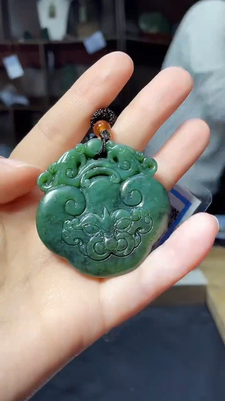 【闪购商品】和田玉颈饰未镶嵌1