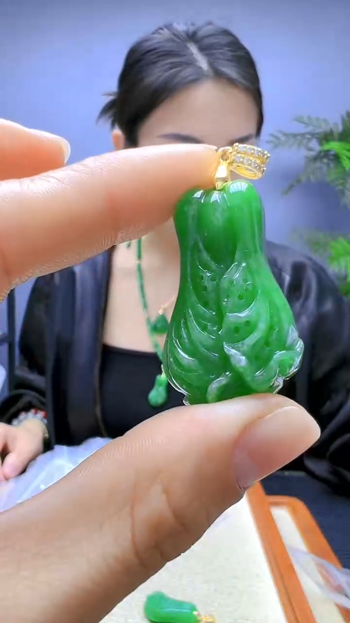 【闪购商品】翡翠颈饰14K金镶嵌颈饰