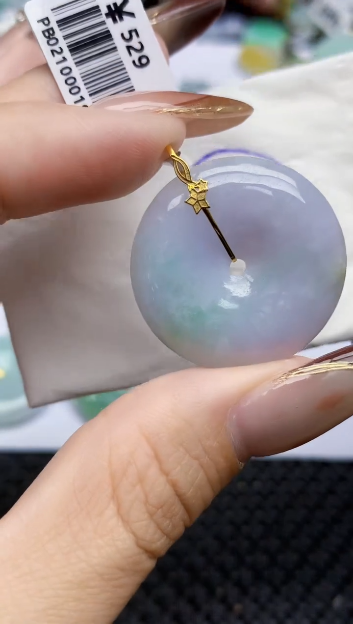 颈饰18K金镶嵌翡翠86   天然翡翠A货  百元以上9米证书费自理