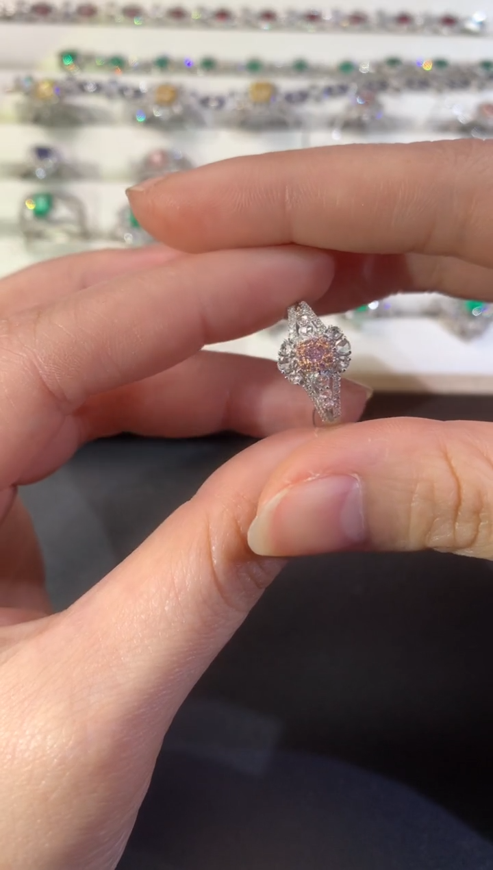 【闪购商品】钻石戒指18K金镶嵌R22|5999