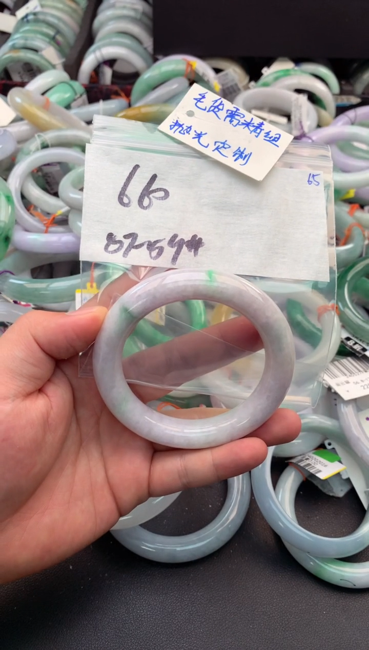 【闪购商品】定制翡翠未镶嵌毛货需精细抛光+多人