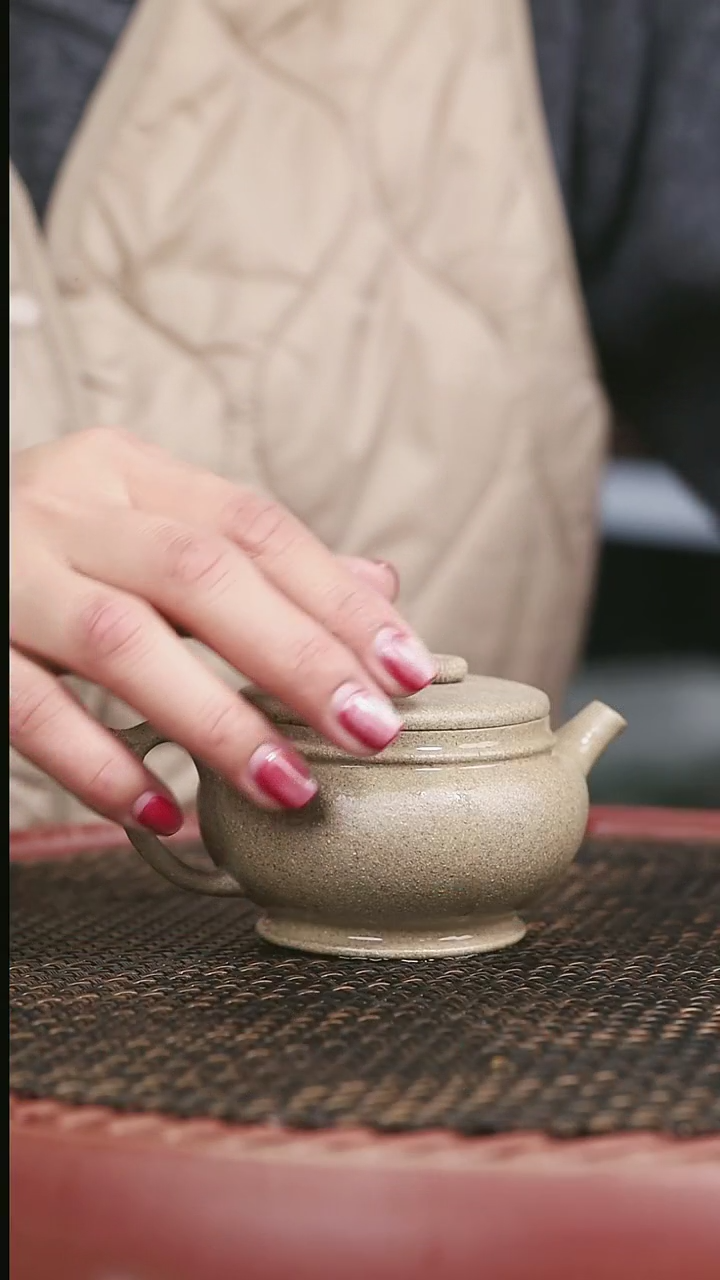 【闪购商品】紫砂松花青段32号单圈150CC