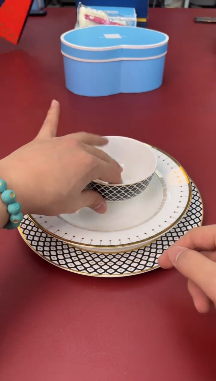 【闪购商品】瓷片新号开播全场漏@@B23-4