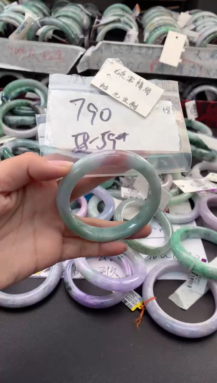 【闪购商品】定制翡翠未镶嵌毛货需精细抛光+多人