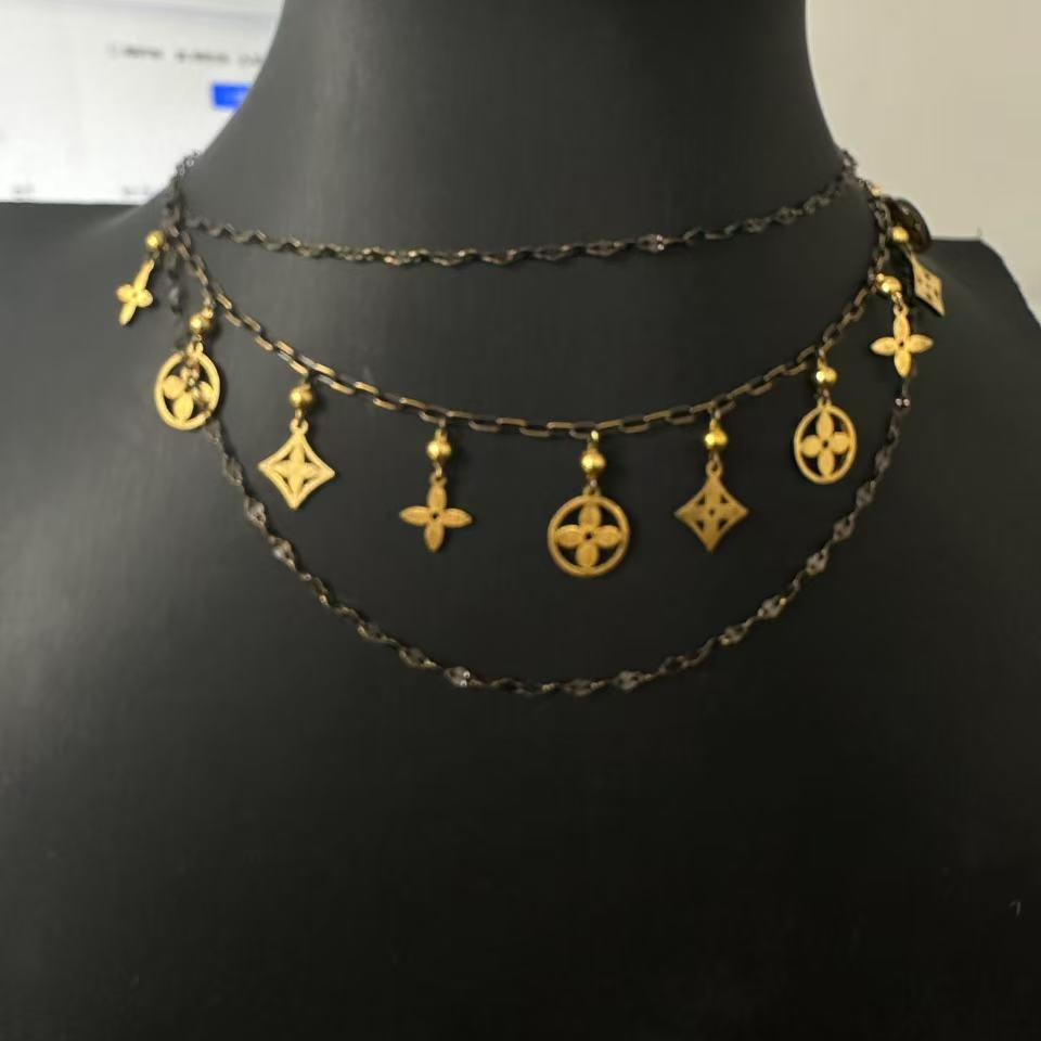 周帝王黄金足金精致复古设计黑金老花三层项链个性中古黄金项链