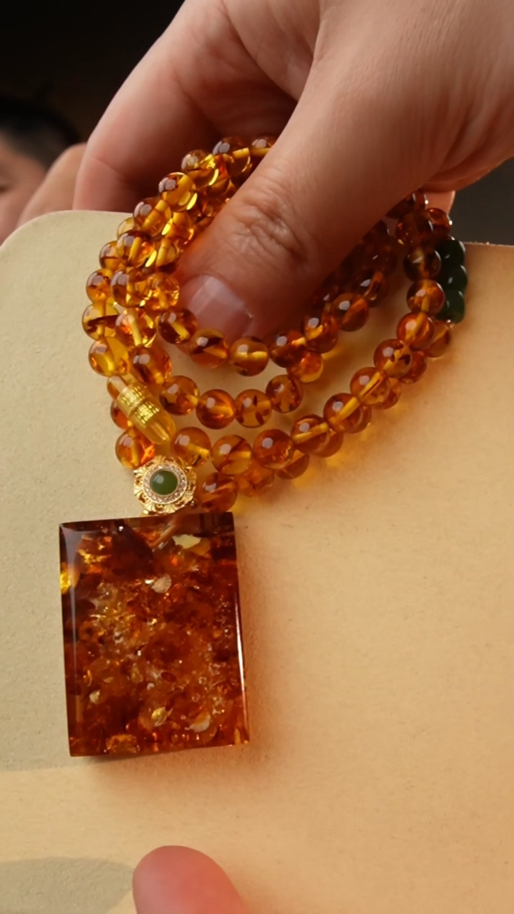 【闪购商品】琥珀裸石未镶嵌花珀平安无事牌