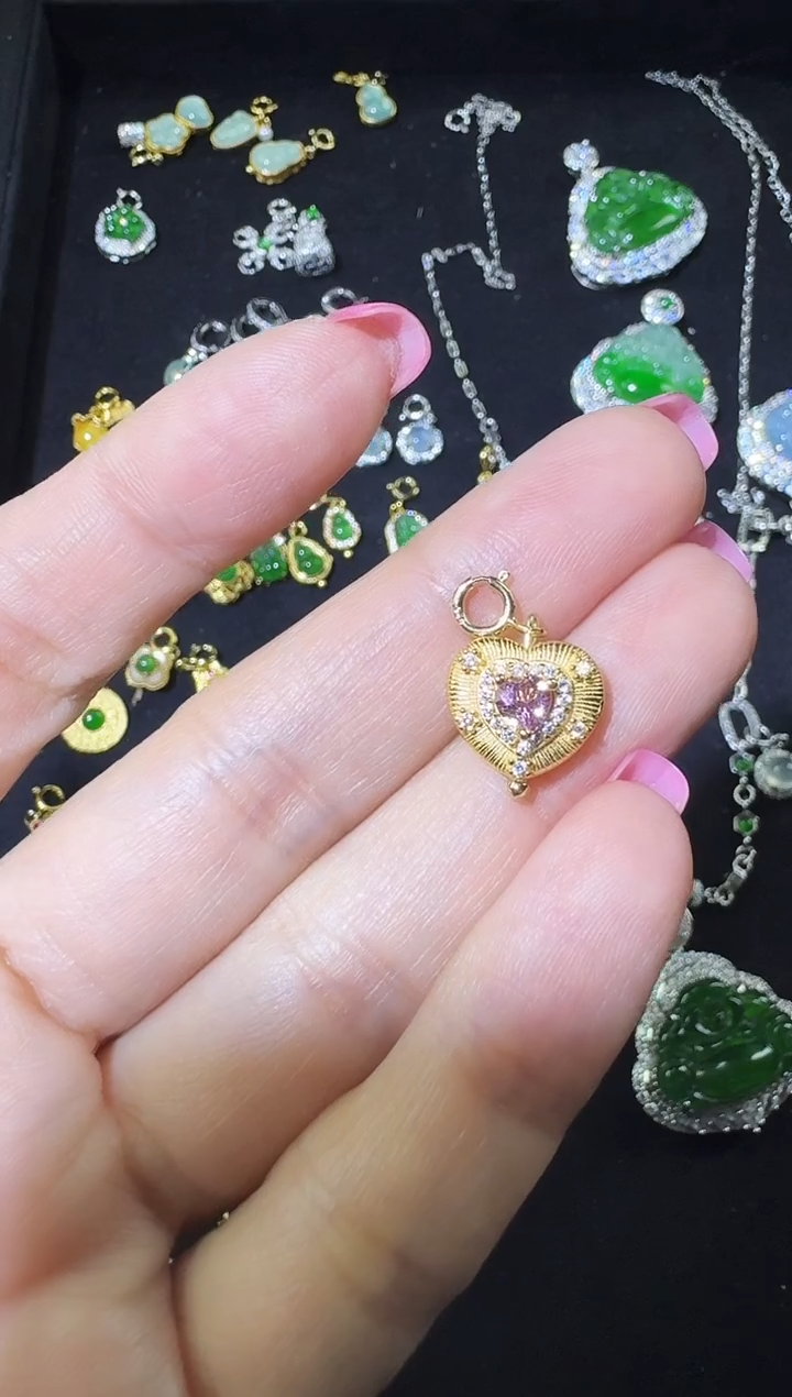 【闪购商品】翡翠吊坠(不含链)银S925镶嵌多宝