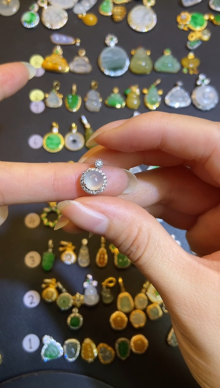 吊坠(不含链)银S925镶嵌翡翠咔*2