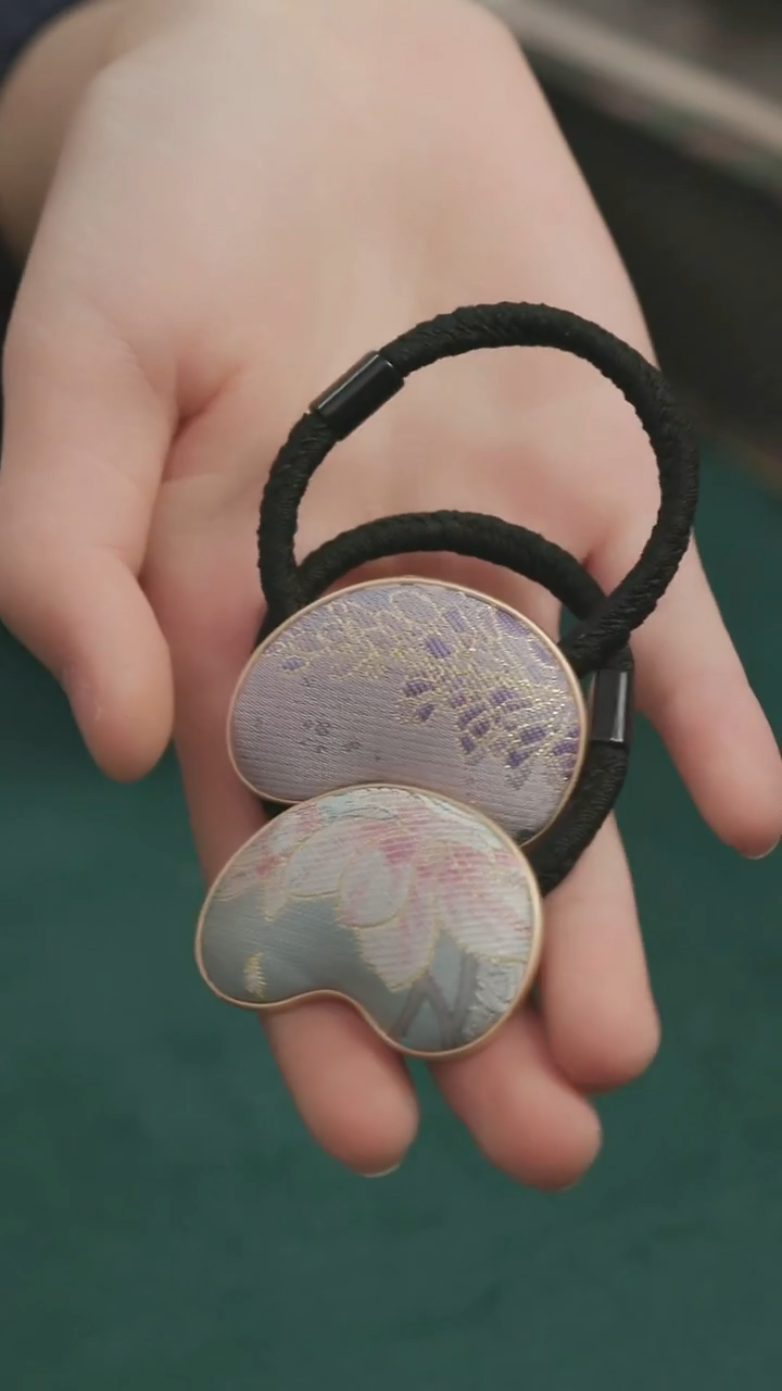 刺绣湘传礼宋锦发绳一对