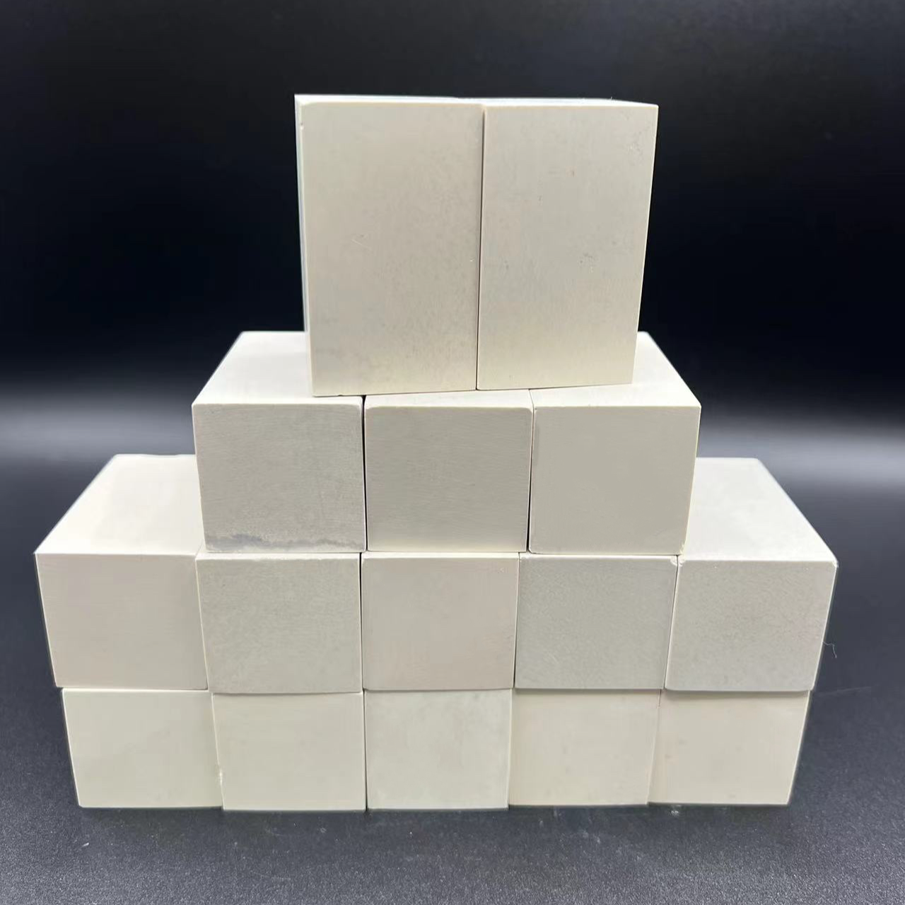 青田新矿篆刻练习石，3*3*5规格，5米一枚，150米31枚.