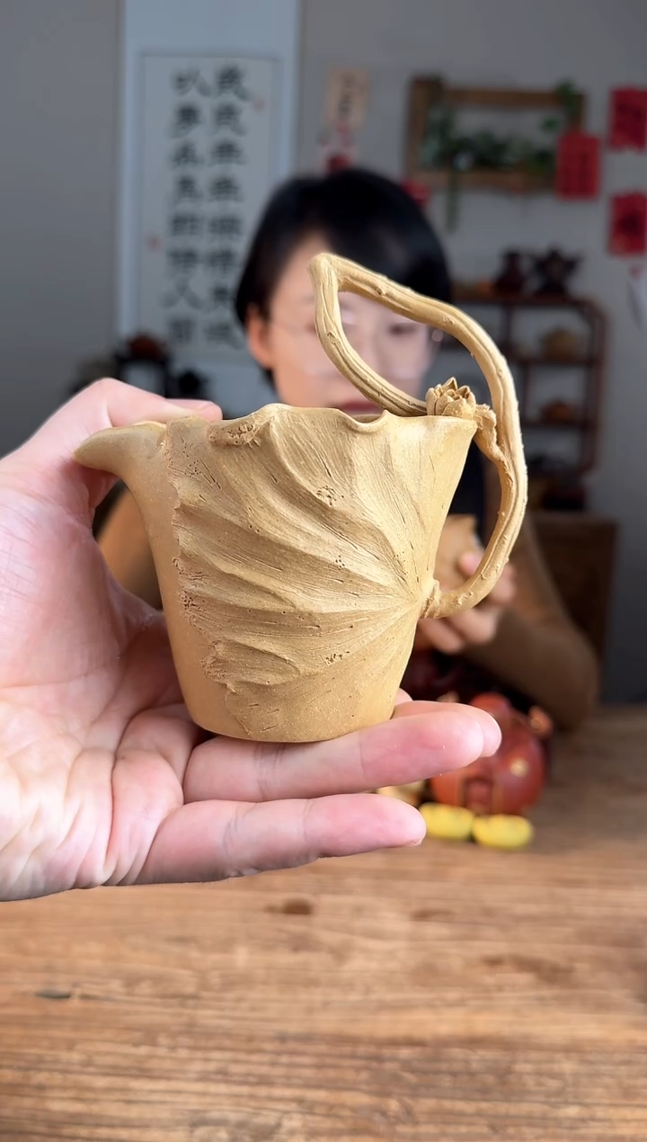 【闪购商品】紫砂茶壶荷花公道 