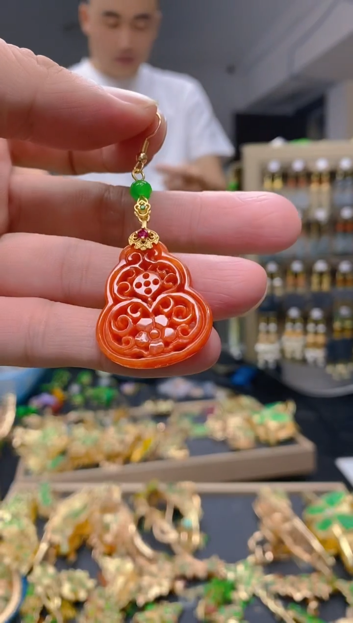 【闪购商品】翡翠耳饰合金0152翡翠耳钩一个