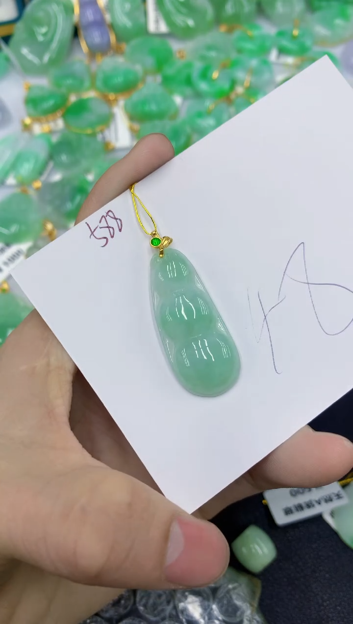 颈饰未镶嵌翡翠1111111111111