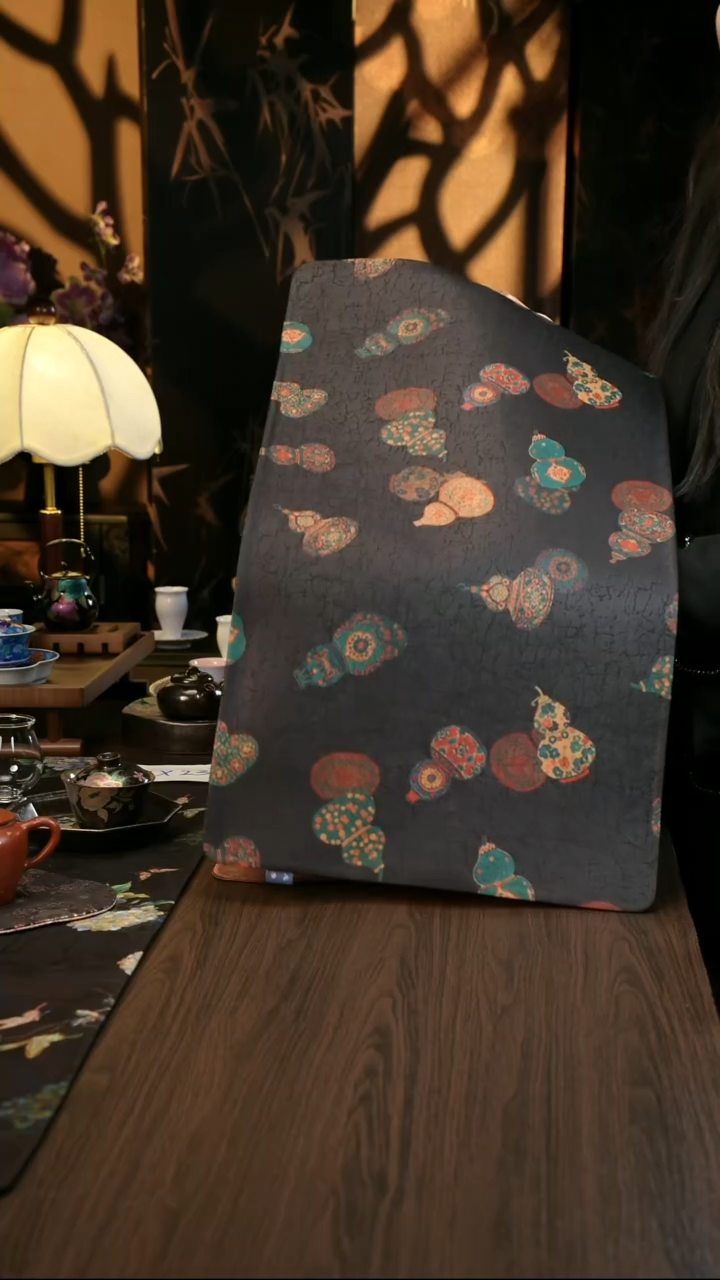 香云纱     茶席65葫芦