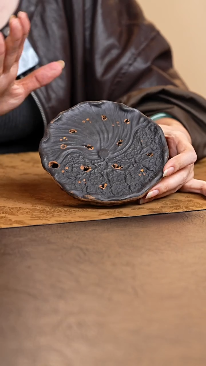 乌泥莲蓬紫砂茶盘