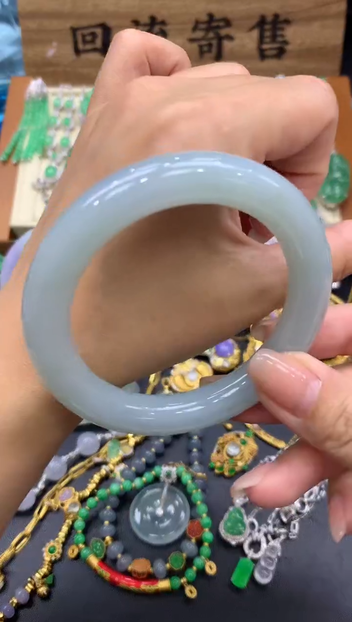 【闪购商品】翡翠手镯未镶嵌559 -中国好珍宝