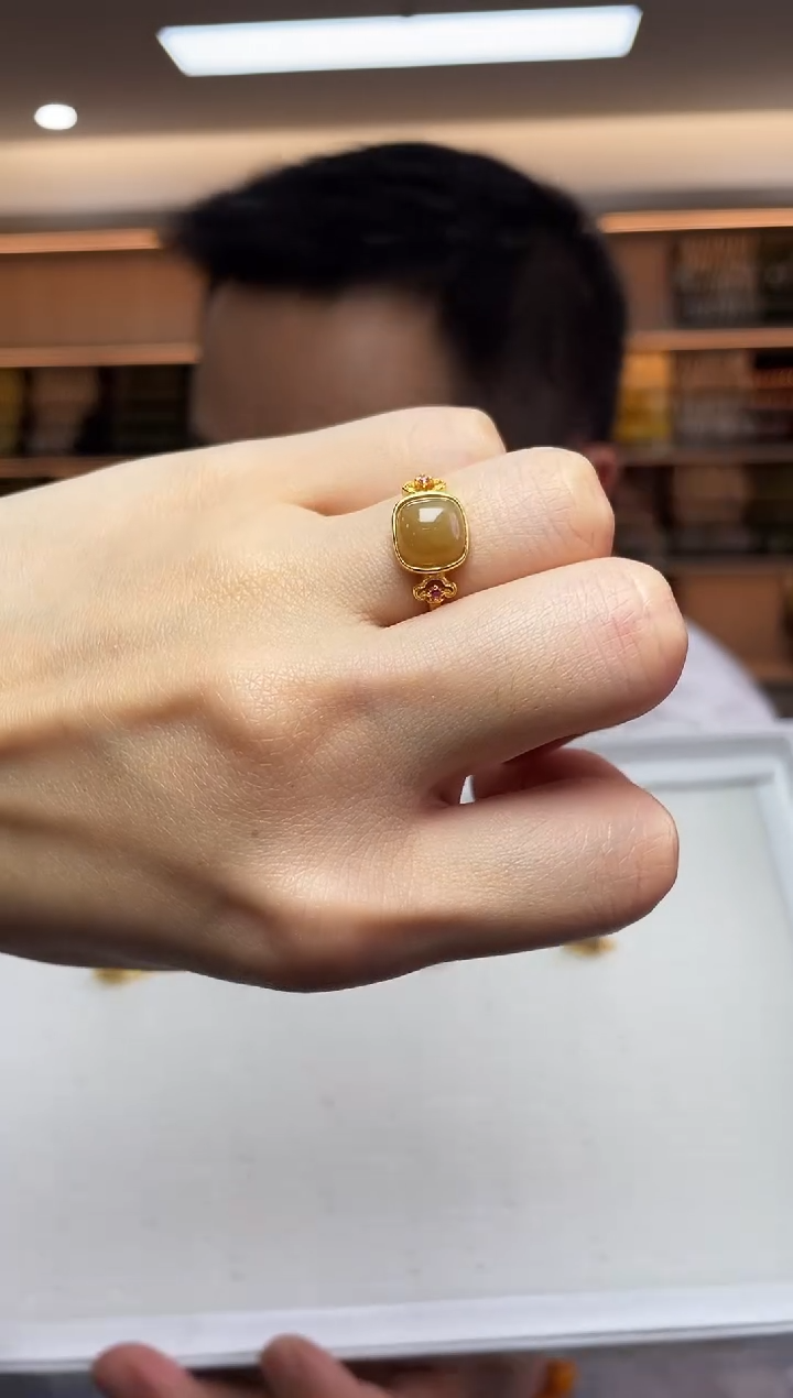 【闪购商品】和田玉`银S925镶嵌多样性发一件