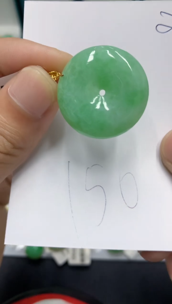 【闪购商品】翡翠颈饰18K金镶嵌翡翠