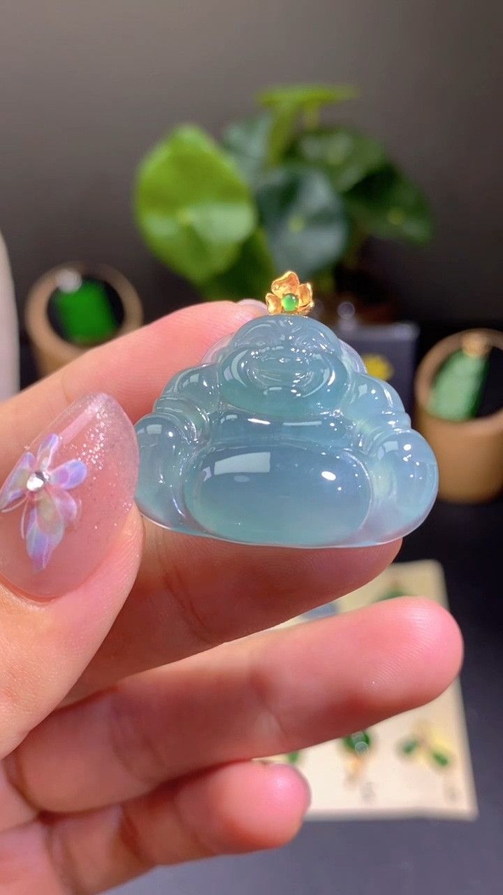 翡翠18K金镶嵌颈饰翡翠A货