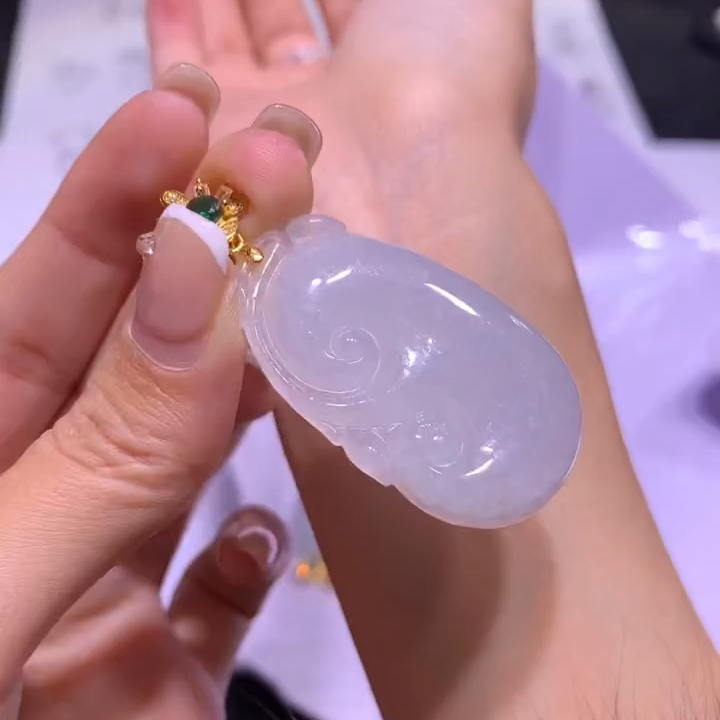 【逍遥】天然A货翡翠如意吊坠*888/A585-191/多样性发/1件
