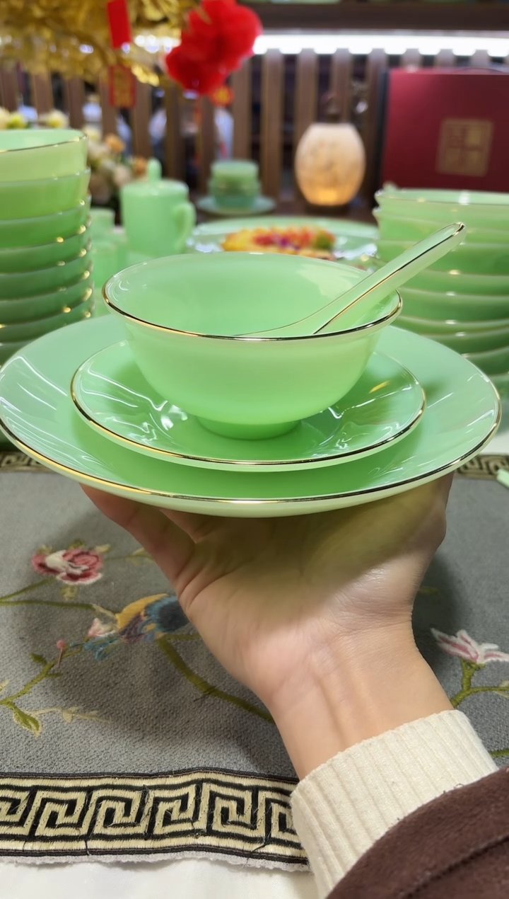 玉瓷盘碟碗勺四件套10套   