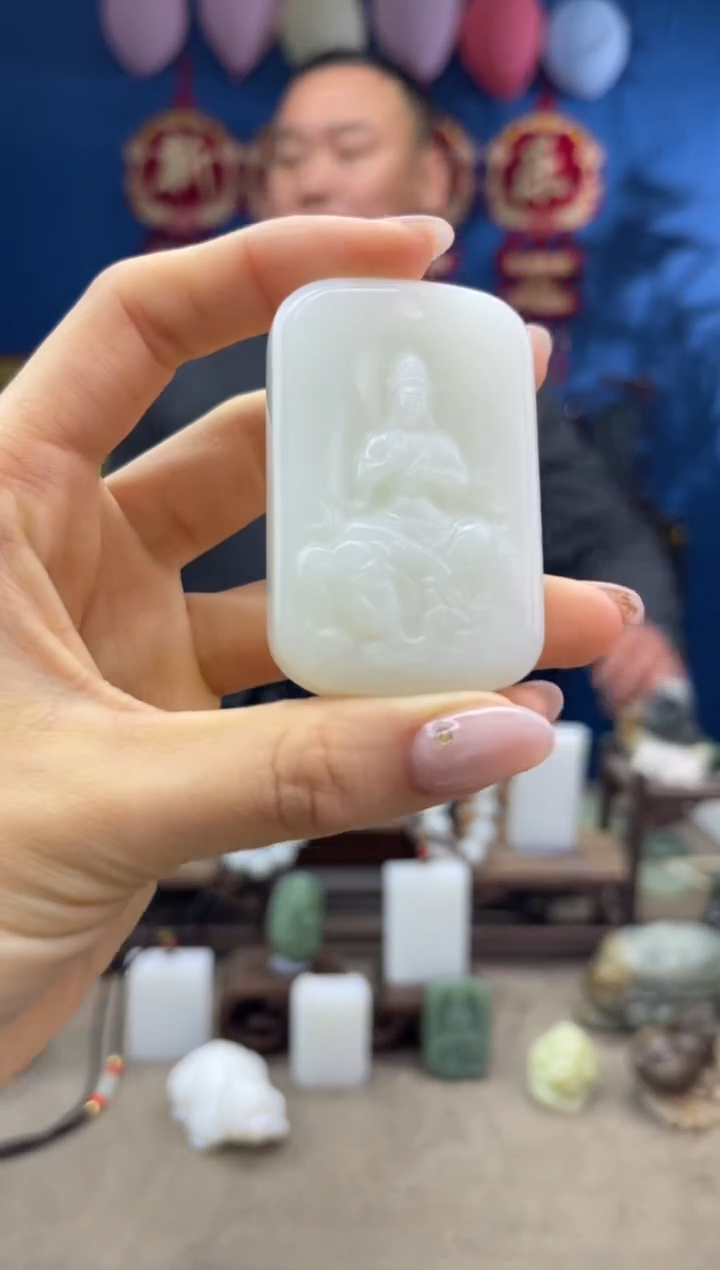 【闪购商品】和田玉颈饰未镶嵌1