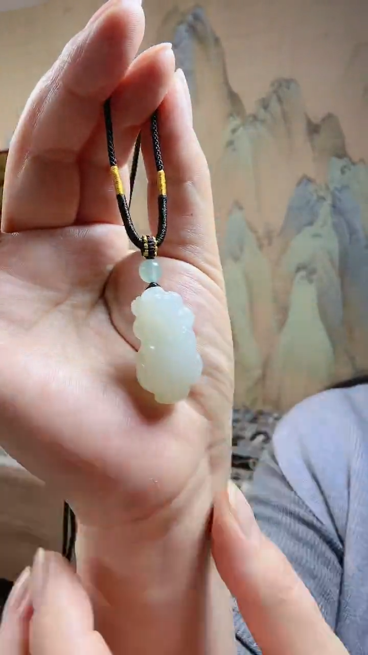 【闪购商品】和田玉颈饰未镶嵌.